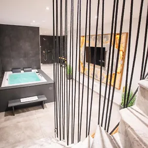  Apartment Private Spa&garden Alpi